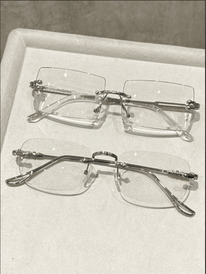 Rectangle clear frames